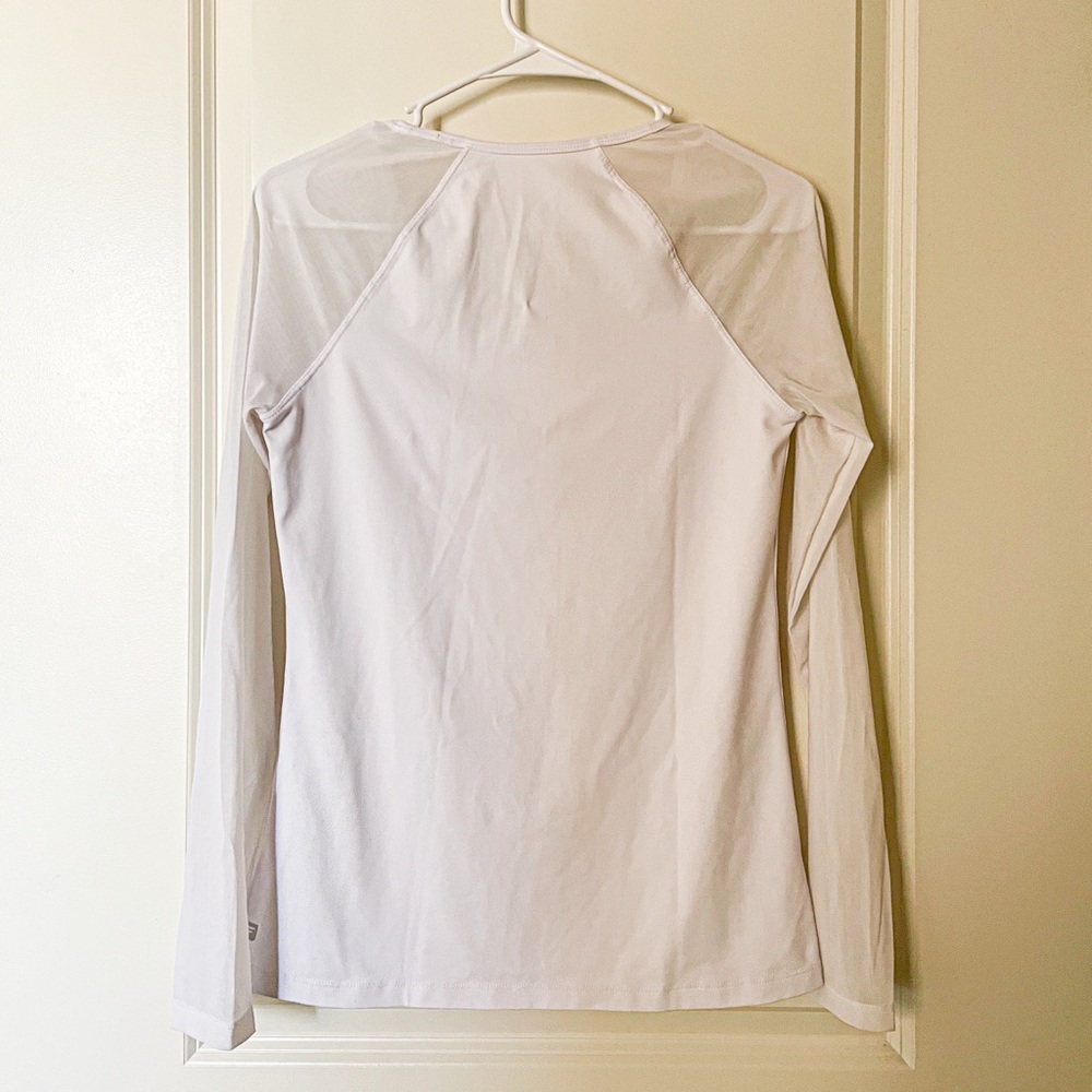White Fabletics Top - Picture 2 of 3
